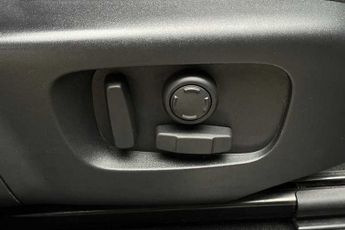 LAND ROVER RANGE ROVER EVOQUE 2.0 D200 MHEV R-Dynamic S SUV 5dr Diesel Auto 4WD Euro 6 (s/s) (