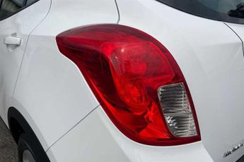 VAUXHALL MOKKA 1.4T Tech Line SUV 5dr Petrol Auto 2WD Euro 5 (140 ps)