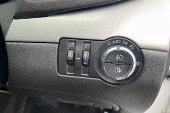 VAUXHALL MOKKA 1.4T Tech Line SUV 5dr Petrol Auto 2WD Euro 5 (140 ps)
