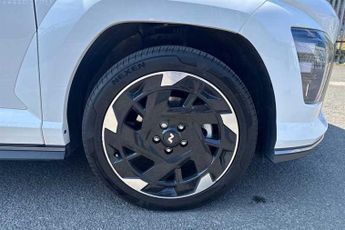 HYUNDAI KONA 65.4kWh N Line SUV 5dr Electric Auto (218 ps)