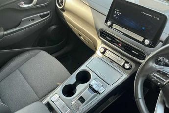 HYUNDAI KONA 64kWh Premium SUV 5dr Electric Auto (10.5kW Charger) (204 ps)