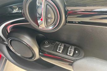 MINI HATCH 1.5 Cooper Classic Hatchback 5dr Petrol Steptronic Euro 6 (s/s) 