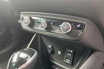 VAUXHALL CROSSLAND 1.2 Turbo Elite Nav SUV 5dr Petrol Auto Euro 6 (s/s) (130 ps)