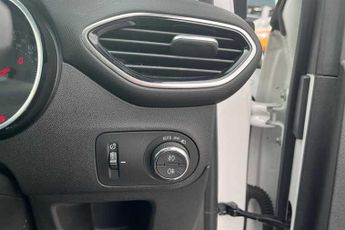 VAUXHALL CROSSLAND 1.2 Turbo Elite Nav SUV 5dr Petrol Auto Euro 6 (s/s) (130 ps)