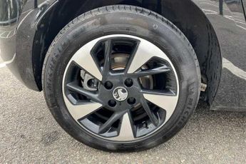 Vauxhall Corsa Electric 50kWh Design Hatchback 5dr Electric Auto (136 ps)