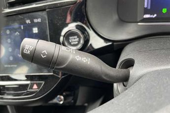 Vauxhall Corsa Electric 50kWh Design Hatchback 5dr Electric Auto (136 ps)
