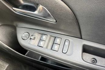 Vauxhall Corsa Electric 50kWh Yes Hatchback 5dr Electric Auto (136 ps)