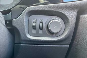 Vauxhall Corsa Electric 50kWh Yes Hatchback 5dr Electric Auto (136 ps)