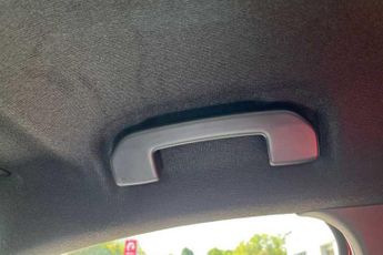 Vauxhall Corsa Electric 50kWh Yes Hatchback 5dr Electric Auto (136 ps)