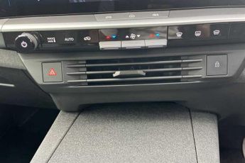 Vauxhall Grandland Electric 73 kWh (213 PS) Ultimate 5 Door Electric SUV Automatic