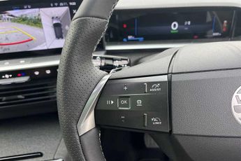 Vauxhall Grandland Electric 73 kWh (213 PS) Ultimate 5 Door Electric SUV Automatic
