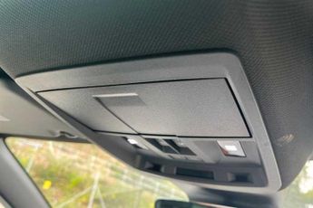 Vauxhall Grandland Electric 73 kWh (213 PS) Ultimate 5 Door Electric SUV Automatic