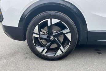 Vauxhall Grandland Electric 73 kWh (213 PS) Ultimate 5 Door Electric SUV Automatic