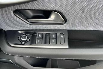 Vauxhall Grandland Electric 73 kWh (213 PS) Ultimate 5 Door Electric SUV Automatic