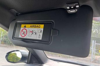 Vauxhall Grandland Electric 73 kWh (213 PS) Ultimate 5 Door Electric SUV Automatic