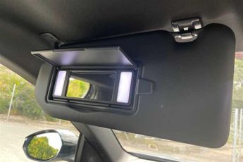 Vauxhall Grandland Electric 73 kWh (213 PS) Ultimate 5 Door Electric SUV Automatic