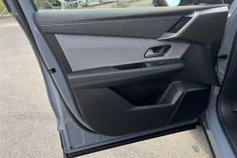 Vauxhall Grandland Electric 73 kWh (213 PS) Ultimate 5 Door Electric SUV Automatic