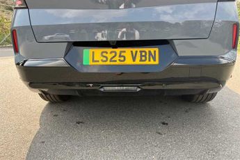 Vauxhall Grandland Electric 73 kWh (213 PS) Ultimate 5 Door Electric SUV Automatic
