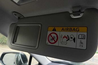 Toyota Rav4 2.5 VVT-h (218 PS) Design 5 Door Petrol Hybrid 4X2 SUV Automatic