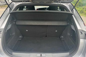 Vauxhall Mokka Electric 50 kWh (136 PS) SRi Nav Premium 5 Door Electric SUV Automatic 