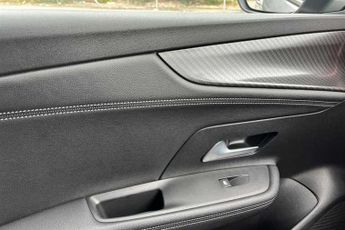 Vauxhall Mokka Electric 50 kWh (136 PS) SRi Nav Premium 5 Door Electric SUV Automatic 