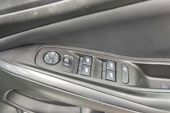 Vauxhall Grandland X 1.2 Turbo Elite Nav SUV 5dr Petrol Auto 8Spd Euro 6 (s/s) (130 p