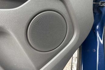 FORD TOURNEO CUSTOM 2.0 320 EcoBlue Zetec Minibus Double Cab 5dr Diesel Auto L2 Euro