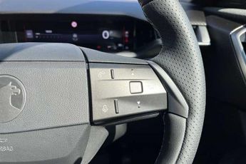VAUXHALL GRANDLAND 1.2 MHEV GS SUV 5dr Petrol Hybrid e-DCT Euro 6 (s/s) (136 ps)