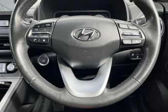 Hyundai KONA 64kWh Premium SUV 5dr Electric Auto (10.5kW Charger) (204 ps)