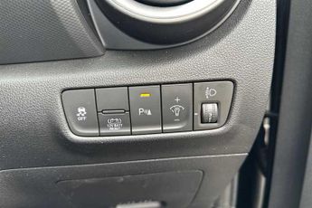 HYUNDAI KONA 1.6 h-GDi Premium SUV 5dr Petrol Hybrid DCT Euro 6 (s/s) (141 ps
