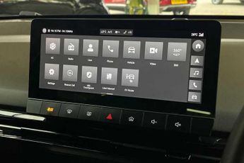 MG MOTORS MG4 64kWh Trophy Long Range Hatchback 5dr Electric Auto (203 ps)