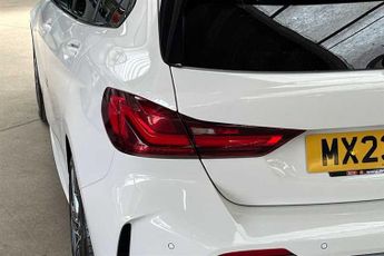 BMW 1 SERIES 1.5 118i M Sport (LCP) Hatchback 5dr Petrol DCT Euro 6 (s/s) (13