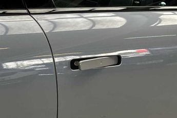 HYUNDAI IONIQ 6 77.4kWh Premium Saloon 4dr Electric Auto (228 ps)