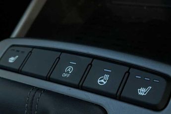 HYUNDAI i10 1.2 Premium Hatchback 5dr Petrol Auto Euro 6 (s/s) (84 ps)