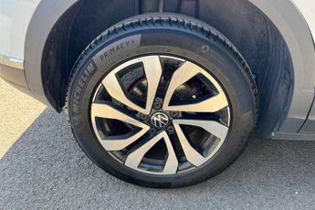 VOLKSWAGEN T-ROC 1.5 TSI EVO Active SUV 5dr Petrol DSG Euro 6 (s/s) (150 ps)