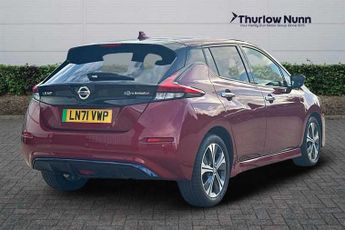 Nissan Leaf 40kWh Tekna Hatchback 5dr Electric Auto (150 ps)