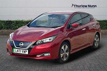 Nissan Leaf 40kWh Tekna Hatchback 5dr Electric Auto (150 ps)