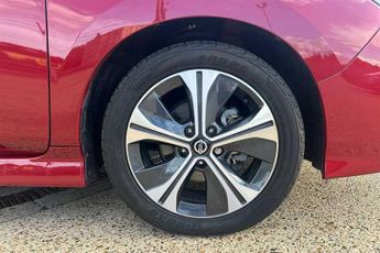 Nissan Leaf 40kWh Tekna Hatchback 5dr Electric Auto (150 ps)