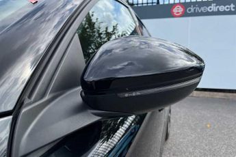 VAUXHALL Corsa Electric 50kWh Elite Premium Hatchback 5dr Electric Auto (136 ps)