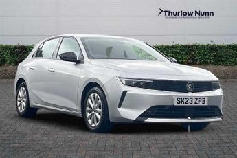 Vauxhall Astra 1.2i Turbo (110 PS) Design 5 Door Petrol Hatchback 