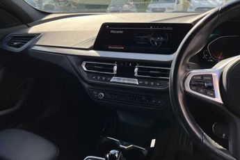 BMW 1 SERIES 1.5 118i M Sport (LCP) Hatchback 5dr Petrol DCT Euro 6 (s/s) (13
