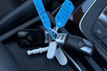 AUDI Q5 2.0 TDI 40 Black Edition SUV 5dr Diesel S Tronic quattro Euro 6 