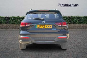MG MG5 Exclusive Long Range Automatic (156ps)