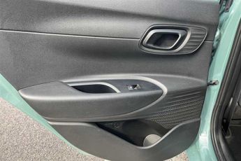 Hyundai i20 1.0 T-GDi MHEV SE Connect Hatchback 5dr Petrol Hybrid DCT Euro 6