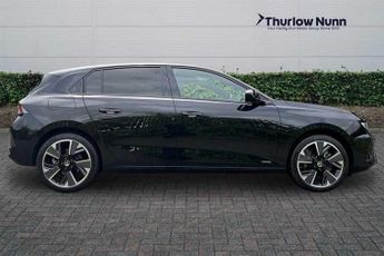 Vauxhall Astra Electric 54 kWh (156 PS) Ultimate 5 Door Electric Hatchback Automatic 