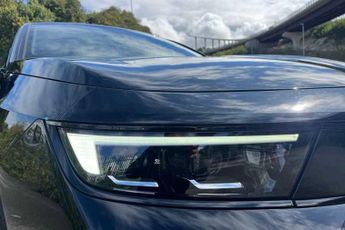 Vauxhall Astra Electric 54 kWh (156 PS) Ultimate 5 Door Electric Hatchback Automatic