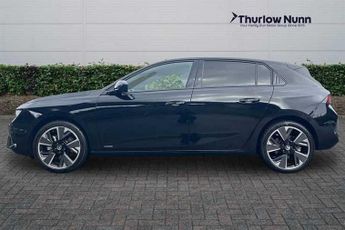 Vauxhall Astra Electric 54 kWh (156 PS) Ultimate 5 Door Electric Hatchback Automatic 