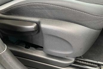 VAUXHALL CROSSLAND X 1.2 Turbo Elite Nav SUV 5dr Petrol Auto Euro 6 (s/s) (130 ps)