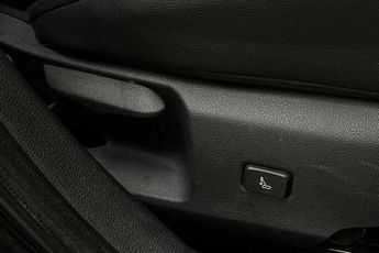 TOYOTA COROLLA 1.8 VVT-h GPF Excel Hatchback 5dr Petrol Hybrid CVT Euro 6 (s/s)