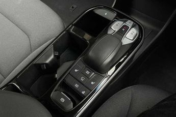 HYUNDAI IONIQ 38.3kWh Premium Hatchback 5dr Electric Auto (136 ps)